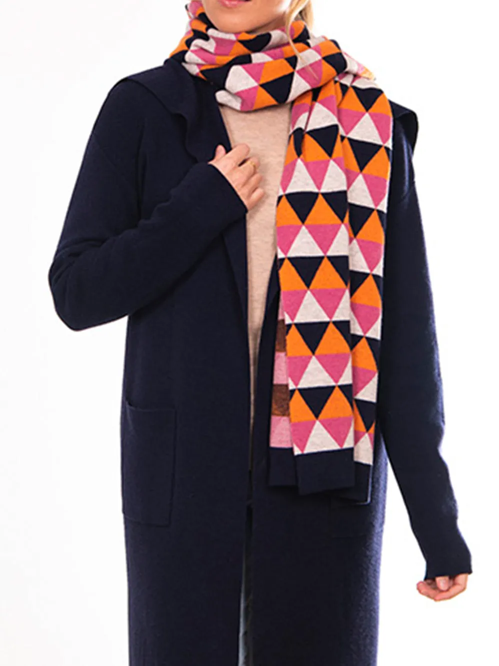 BRIDGE & LORD TRIANGLE SCARF