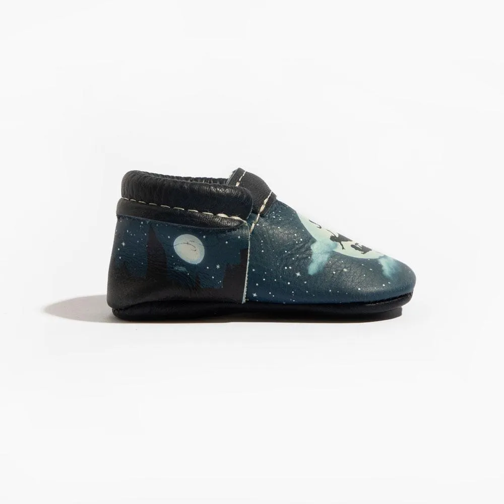 Flight to Neverland City Baby Shoe