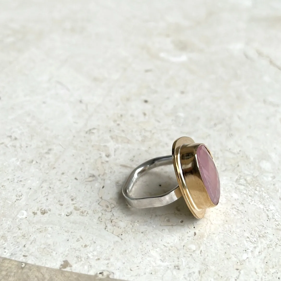 Free form rose quartz ring