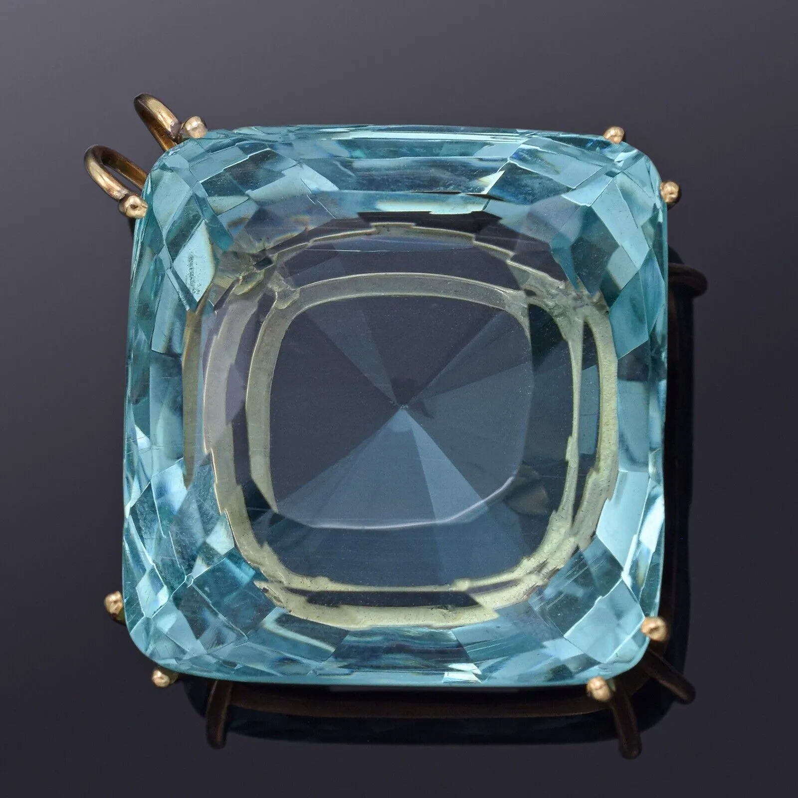 GIA IGI Certified 14K Gold 189.21Ct Transparent Greenish Blue Aquamarine Pendant