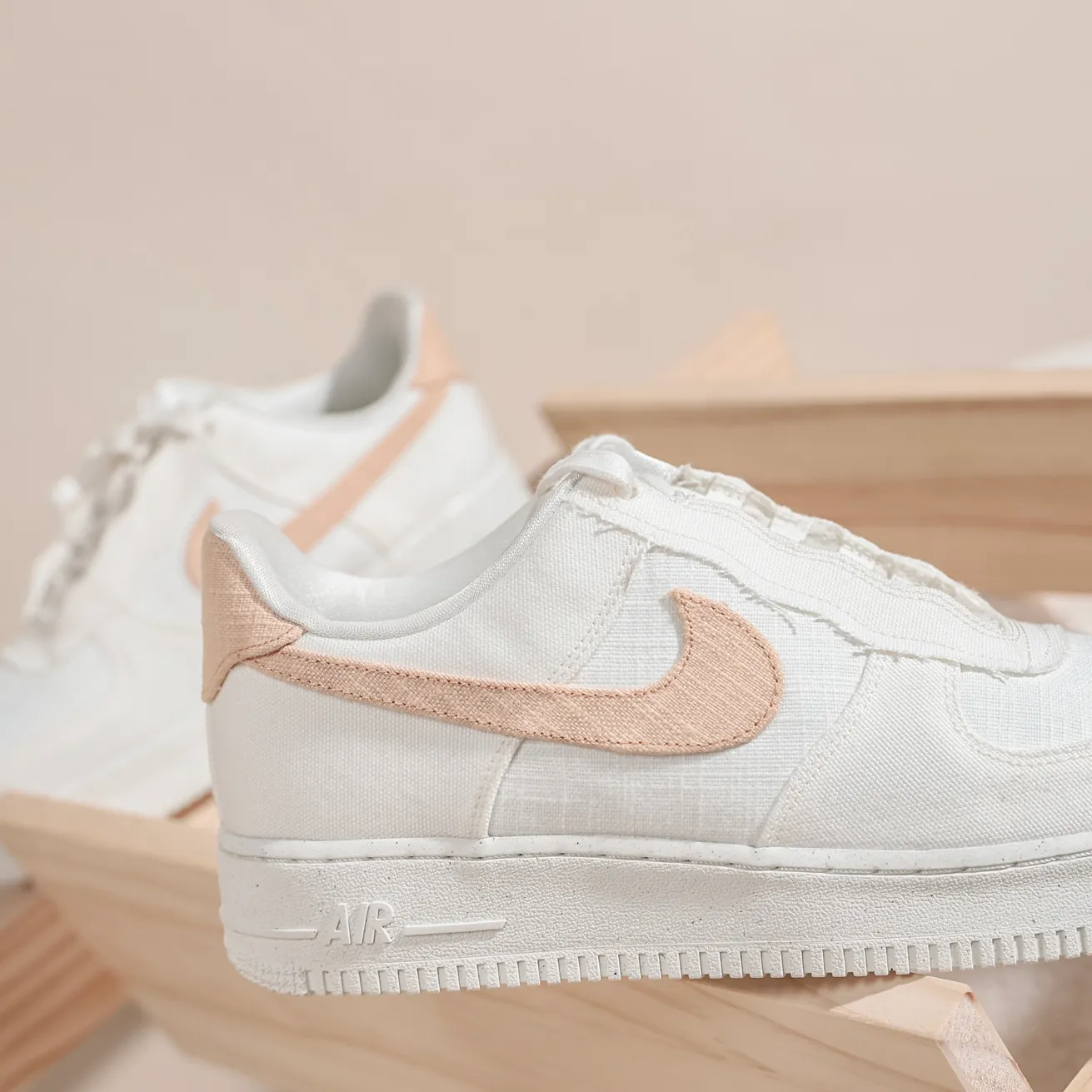 Nike Air Force 1 Premium Next Nature Sun Club [DM0208-100]