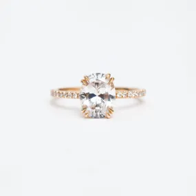 Oval Eleonore Delicate Pavé Ring