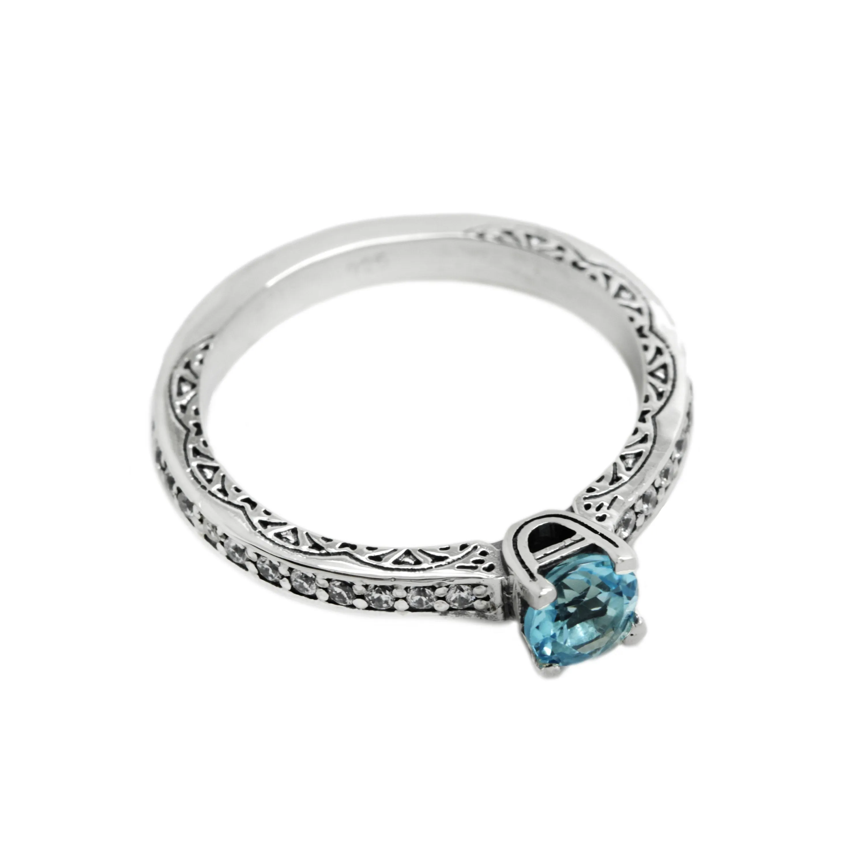 Perfect Woman Ring with Round Cut Topaz Silver 925