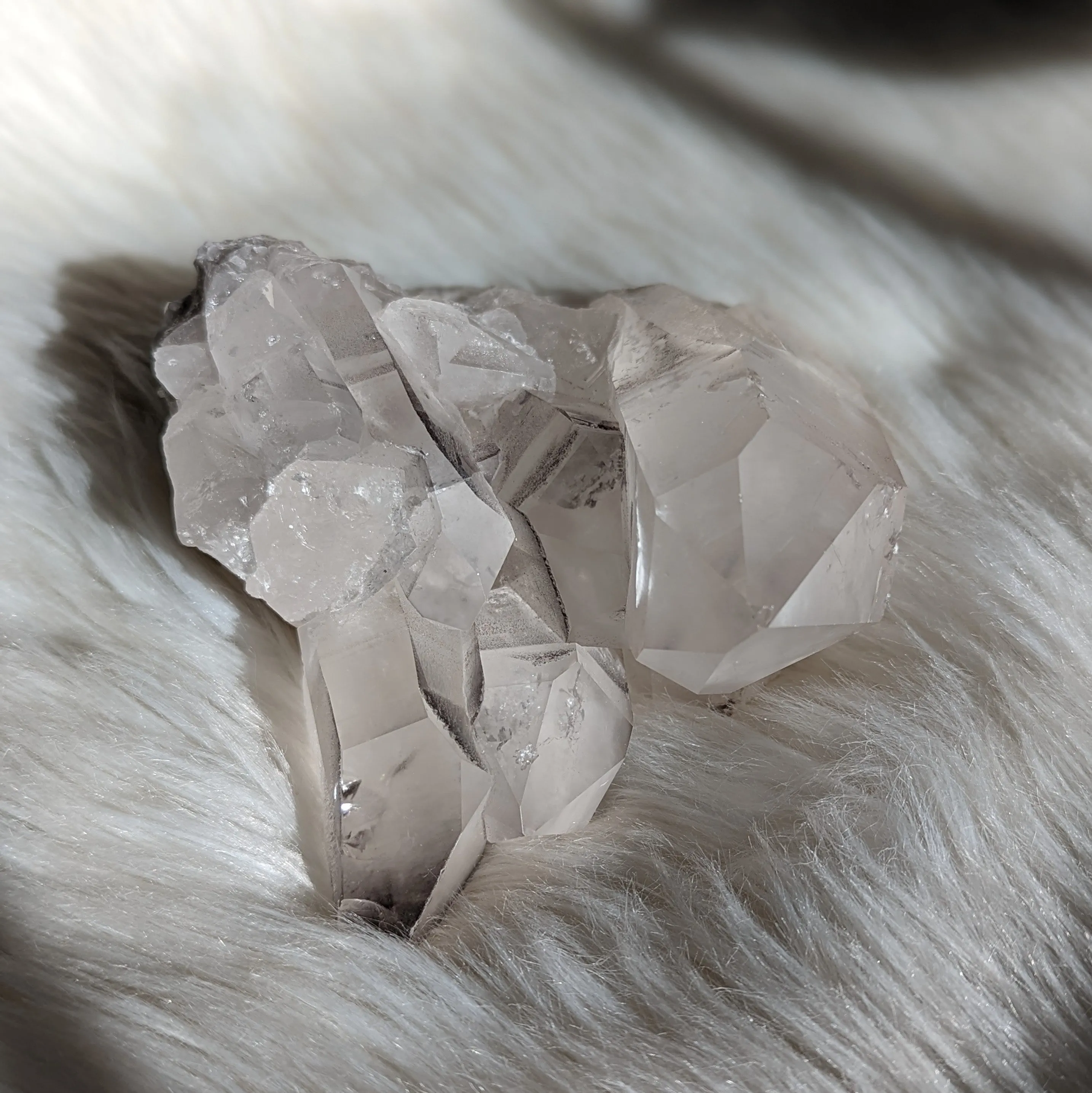 Powerful LITHIUM QUARTZ Cluster~ Relieves Stress, Depression, Tension