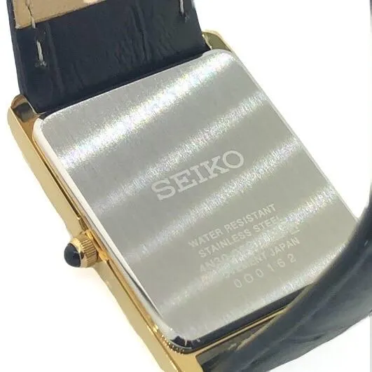 Unisex Adult Seiko Quartz Watch SWR052